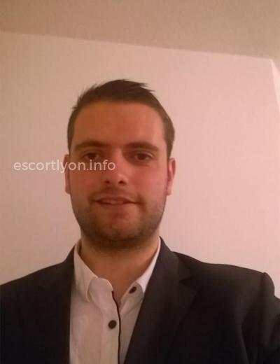 Escort jeune libertin disponible - Photo 1 №2141
