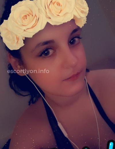 Escort Jolie brune - Photo 1 №2240
